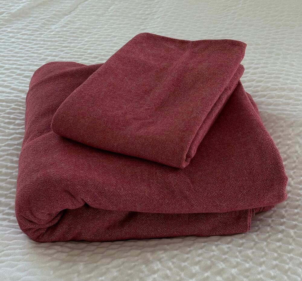 Woolrich Home Cotton Flat Sheet Pillowcase Set Cranberry Heathered Queen Bed